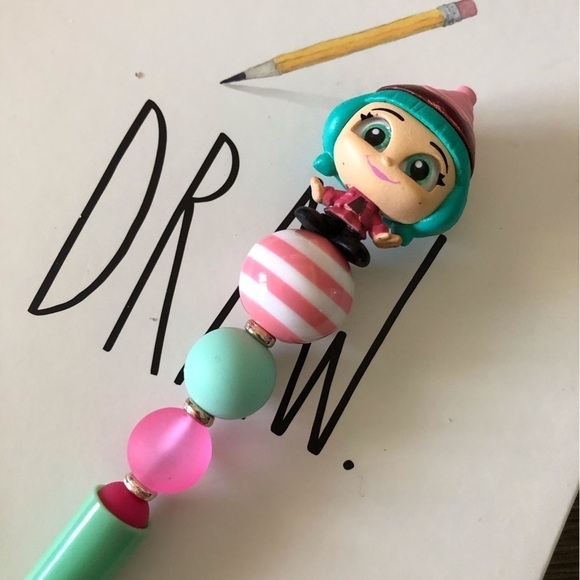 Disney Doorables: Wreak it Ralph: Candlehead handmade beaded pen - Picture 1 of 3